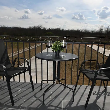 3 - Srebrno Jezero Apartment