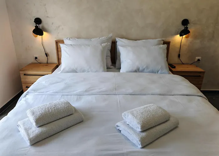 3 - Srebrno Jezero *